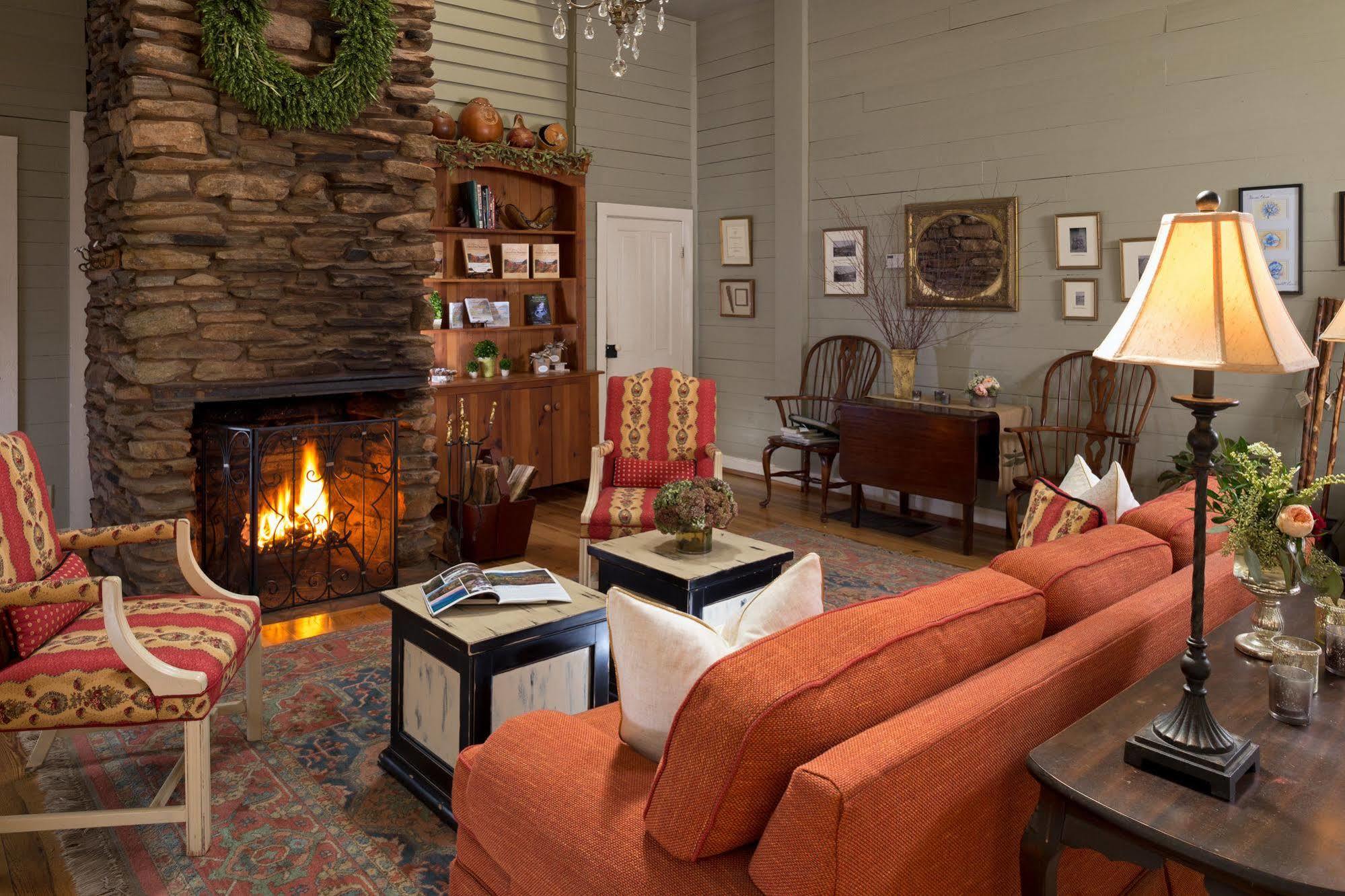 Glen-Ella Springs Hotel & Restaurant Clarkesville Extérieur photo