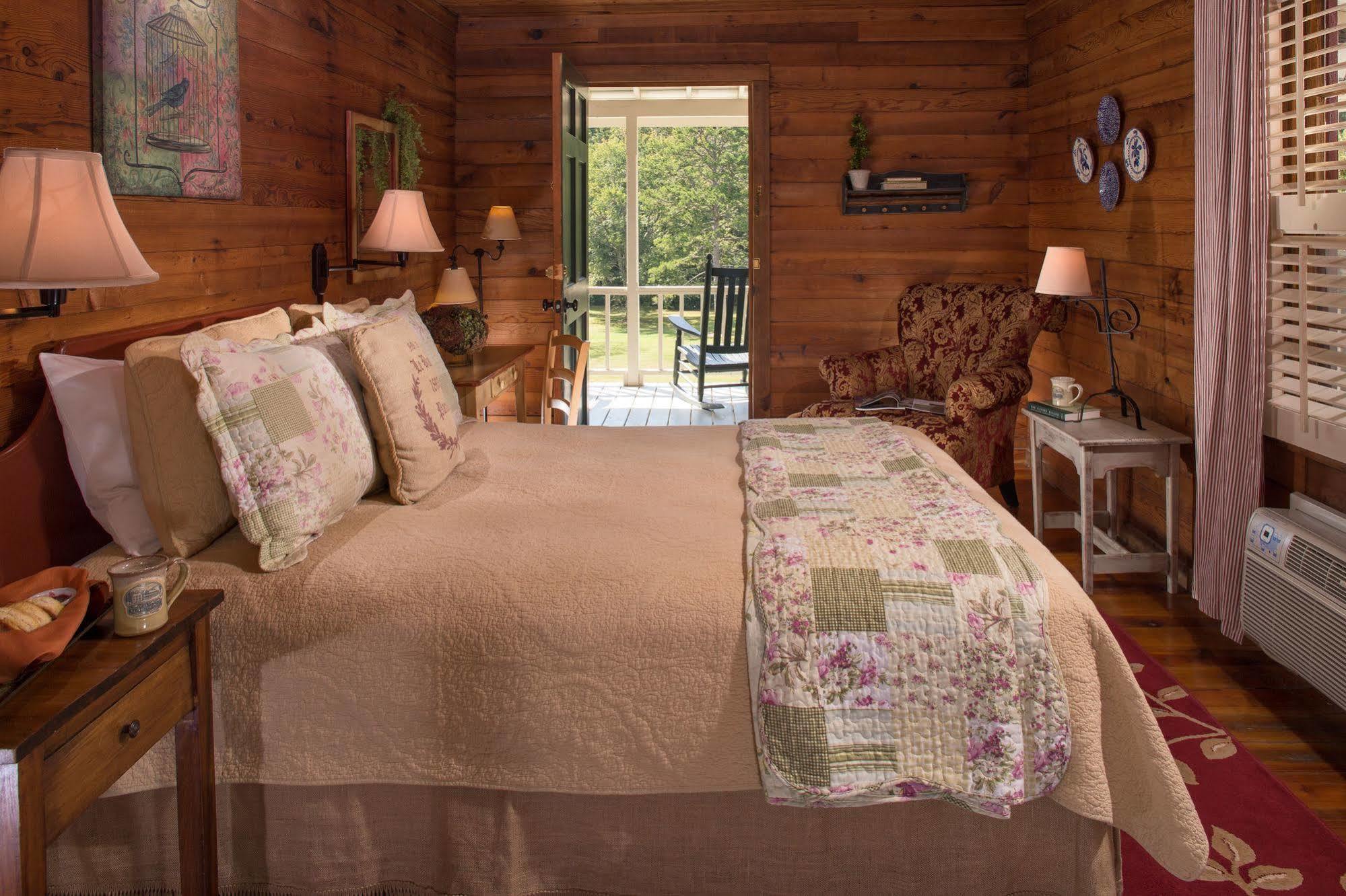 Glen-Ella Springs Hotel & Restaurant Clarkesville Extérieur photo