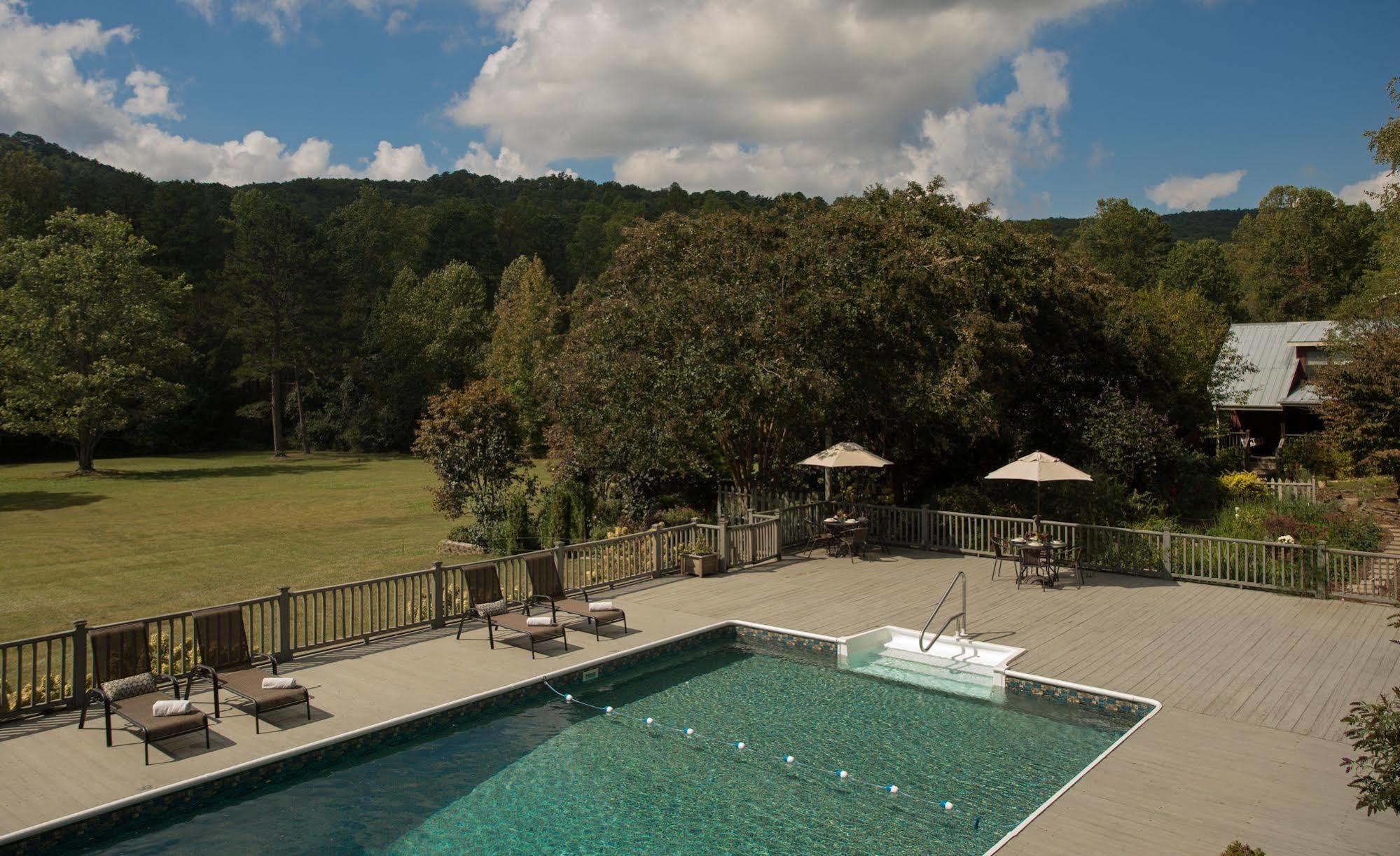 Glen-Ella Springs Hotel & Restaurant Clarkesville Extérieur photo